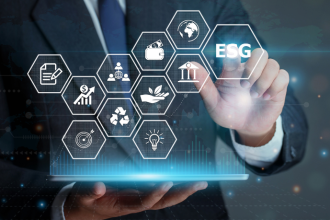 Rodrigo Balassiano destaca as principais tendências para a administração de fundos ESG em 2025 e os impactos no mercado.