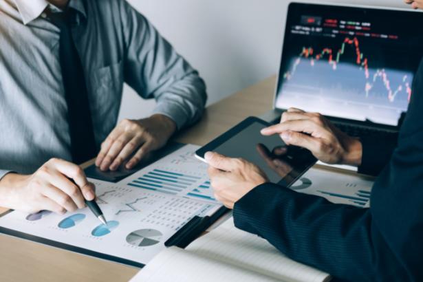 Bráulio Henrique Dias Viana revela como a gestão de custos inteligente garante eficiência e estabilidade mesmo diante de desafios logísticos.