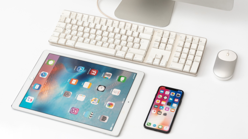Descubra como a tecnologia pode simplificar o seu dia a dia com apps e gadgets inteligentes — por Márcio Pires de Moraes.