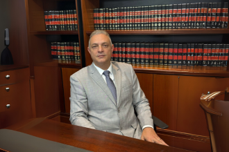 Entender como o CARF tem tratado provas digitais é essencial para grandes autuações, comenta Leonardo Manzan.