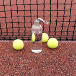 Durante atividades físicas, Luciano Colicchio Fernandes destaca como a hidratação adequada contribui para o desempenho e a recuperação do corpo.