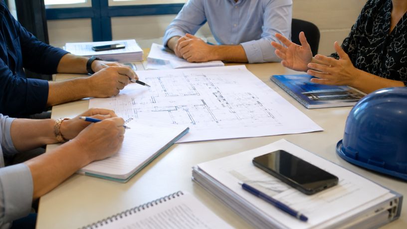 Investimento em Infraestrutura Escolar e o Impacto no Desenvolvimento Educacional de Mato Grosso do Sul